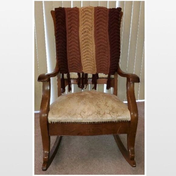 Vintage Hand Crochet Striped Home Blanket - Picture 3 of 15